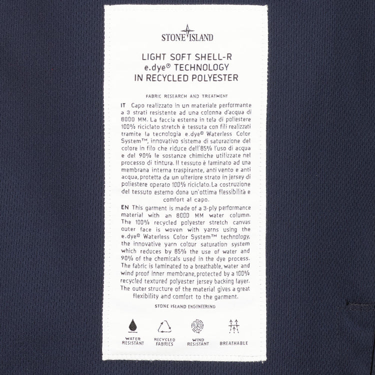 Light Soft Shell-R Jacket - Casual Basement