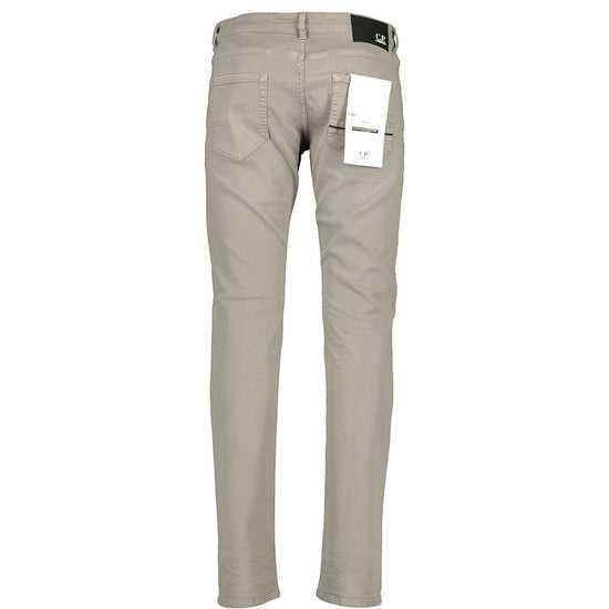 True Fit Jeans - Casual Basement